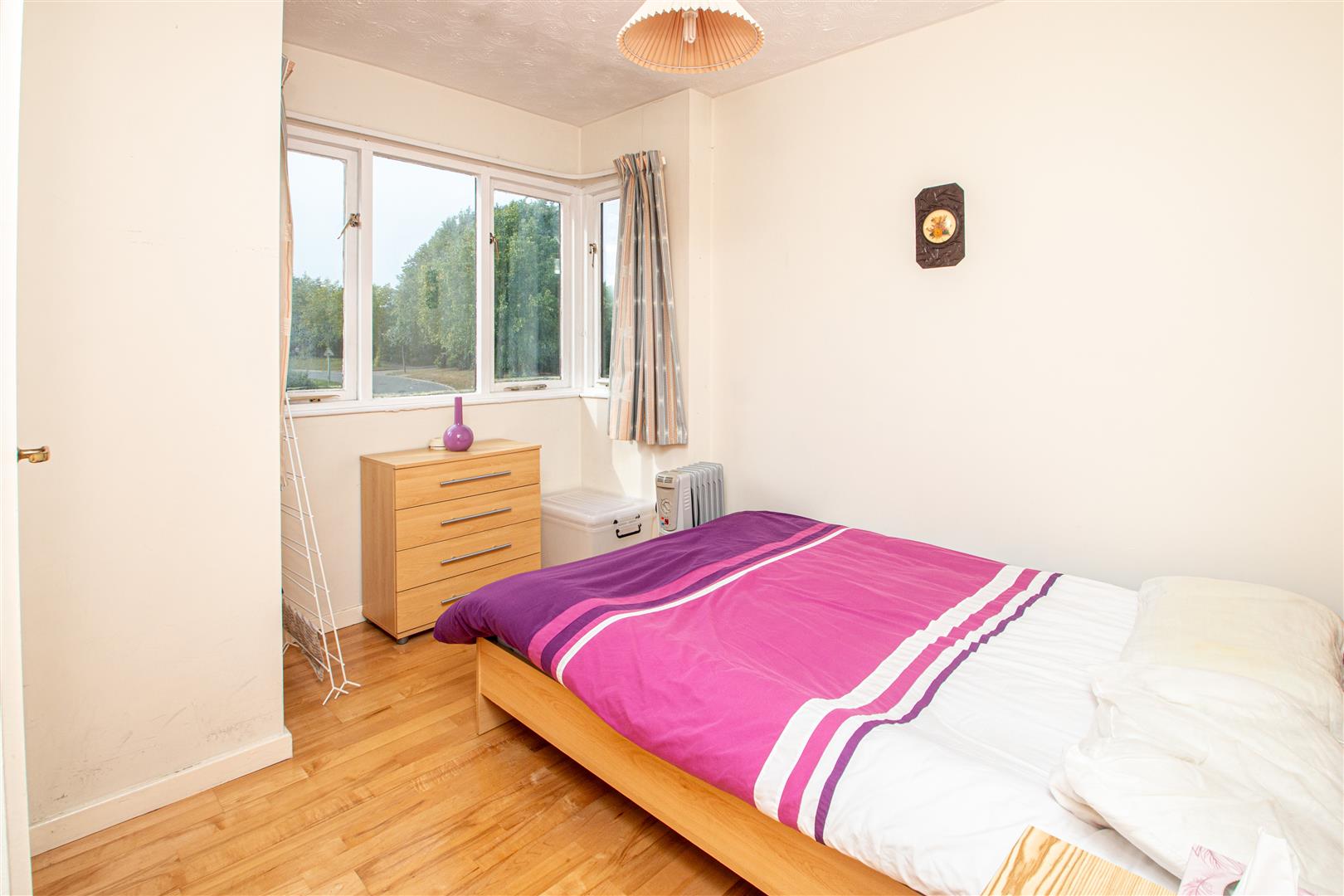 1 bed property in Tenterden Crescent, Milton Keynes